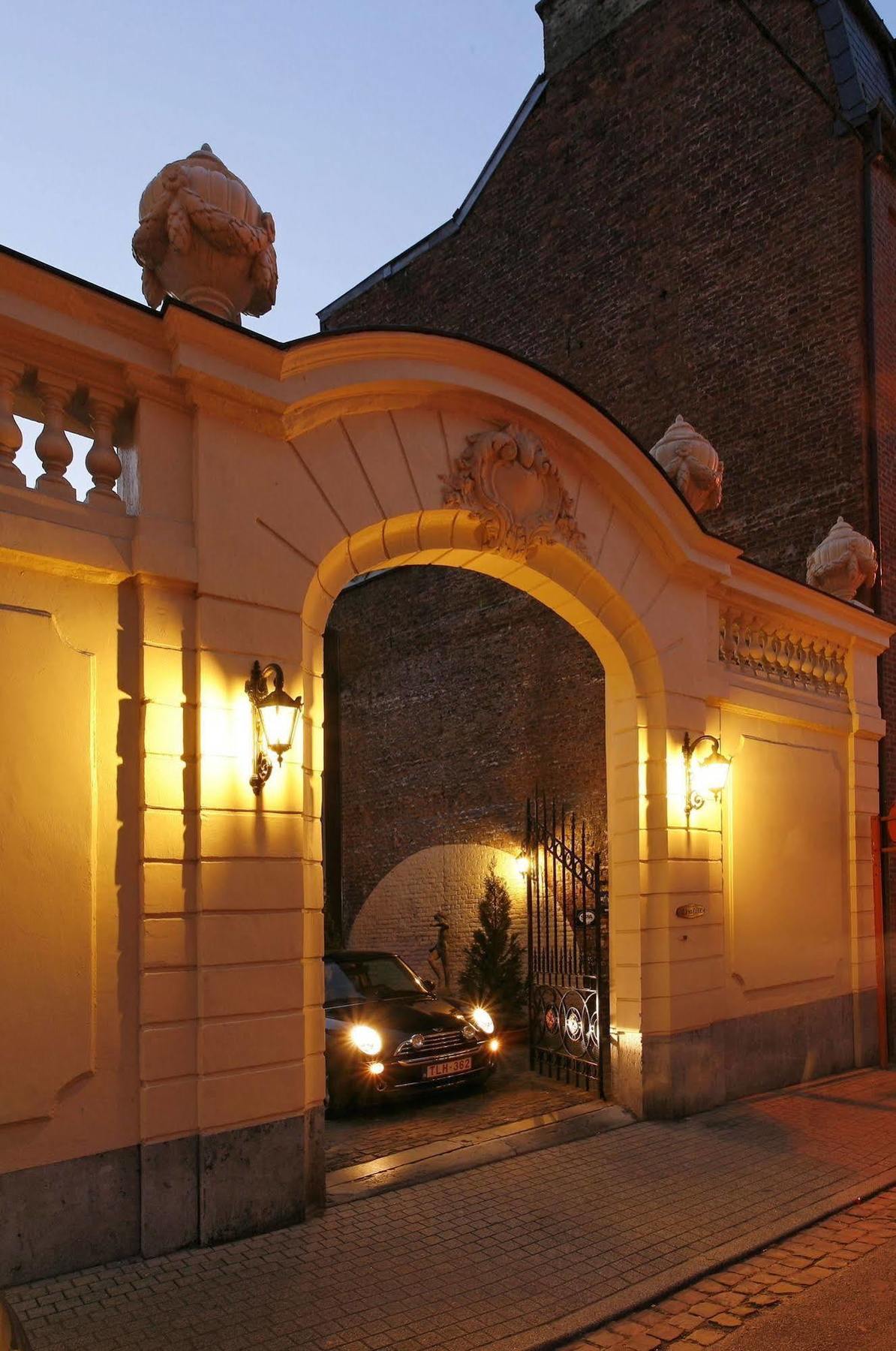 La Villa Des Fleurs Spa Buitenkant foto